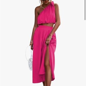 Amazon cropped top and midi skit set